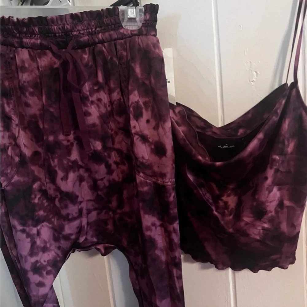 💜Urban outfitters tie die silky - Picture 2 of 4